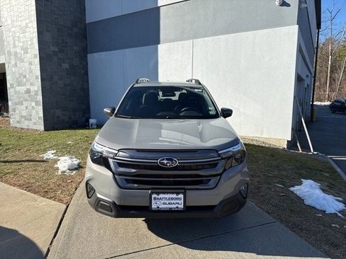 New 2025 Subaru Forester Premium image 11
