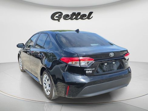 Used 2024 Toyota Corolla LE image 4
