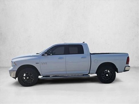 Used 2017 RAM 1500 Lone Star image 2