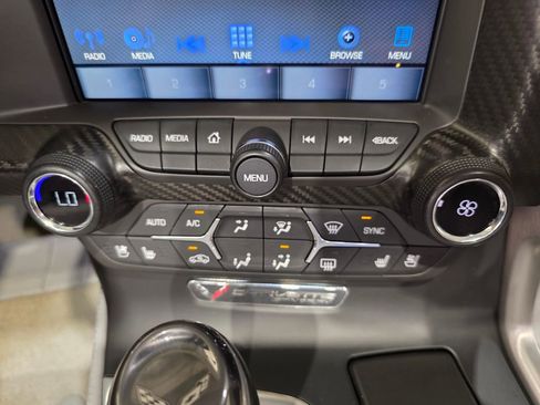 Used 2019 Chevrolet Corvette Stingray Convertible w/ 2LT Preferred Equipment Group RWD image 25