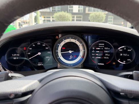 Used 2024 Porsche 911 Carrera T image 33