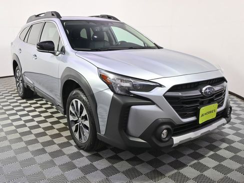 Used 2024 Subaru Outback Limited image 9