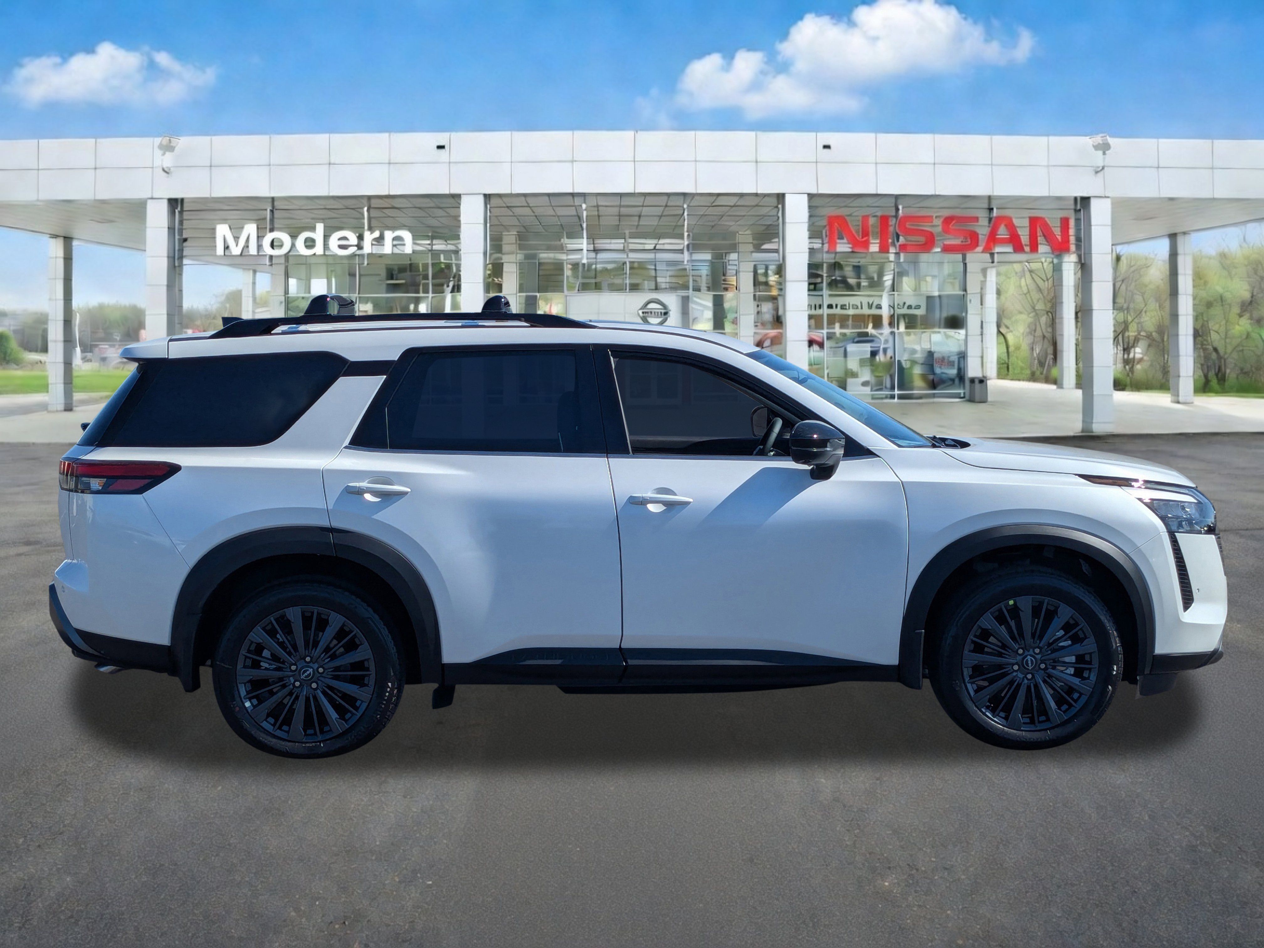 New 2026 Nissan Pathfinder SL w/ SL Premium Package AWD/4WD image 6