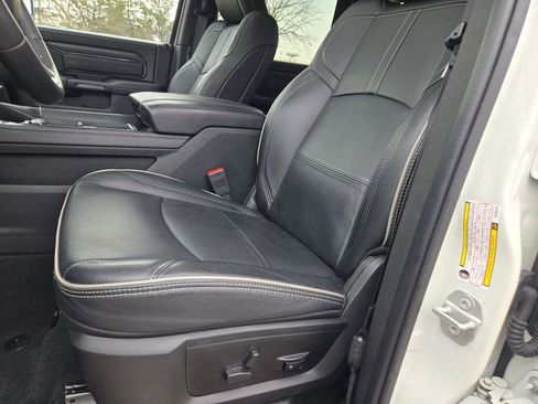 Certified 2024 RAM 2500 Limited image 26