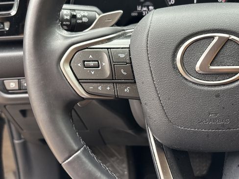 Used 2024 Lexus NX 250 FWD w/ Towing Package (2000 Lbs) image 19