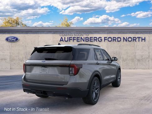 New 2026 Ford Explorer ST-Line AWD/4WD image 9