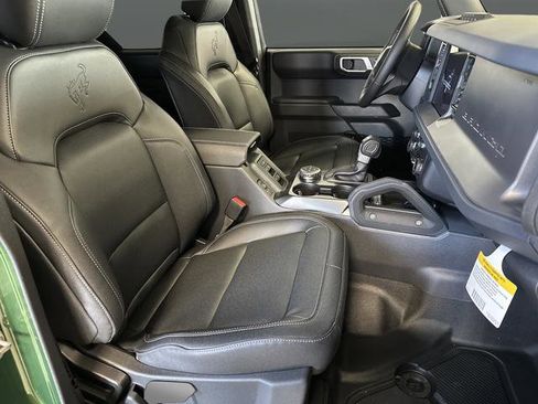 New 2025 Ford Bronco Badlands w/ Sasquatch Package image 29