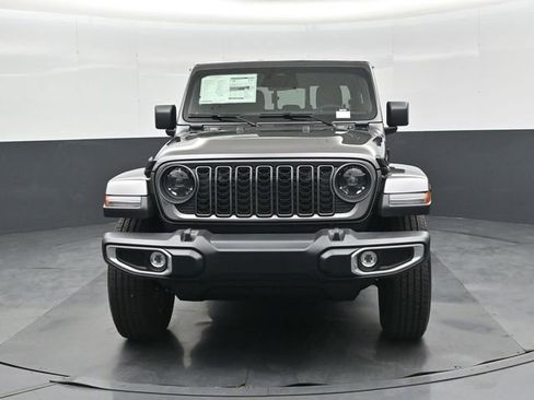 New 2026 Jeep Gladiator Sport AWD/4WD image 8