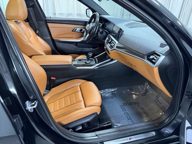 Used 2021 BMW 330e xDrive w/ M Sport Package AWD/4WD image 11