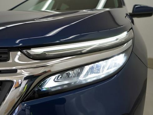 Used 2023 Chevrolet Equinox LT image 75