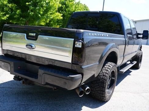 Used 2015 Ford F250 Platinum w/ FX4 Off-Road Package AWD/4WD image 3