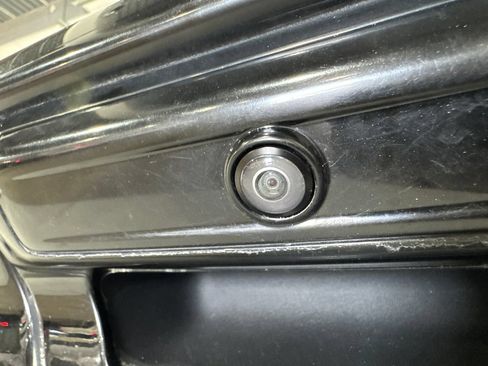 Used 2020 RAM 1500 Laramie AWD/4WD image 24