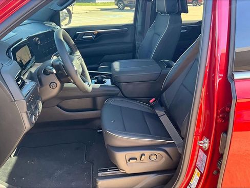 New 2026 Chevrolet Tahoe Premier AWD/4WD image 9