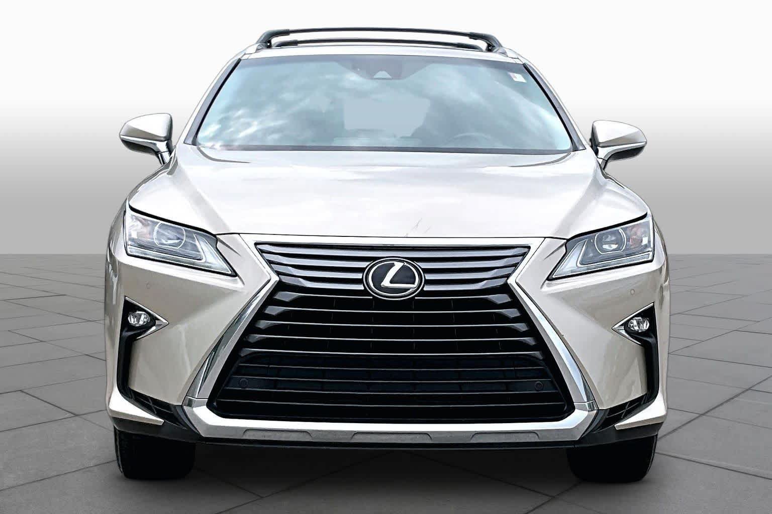 Used 2016 Lexus RX 350 AWD w/ Premium Package image 4