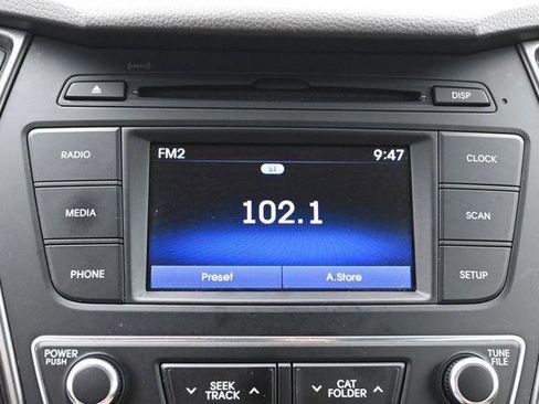 Used 2017 Hyundai Santa Fe Sport FWD image 21