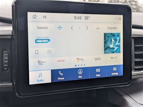 Used 2022 Ford Explorer XLT w/ Equipment Group 202A image 21