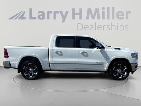 Used 2022 RAM 1500 Limited AWD/4WD image 7