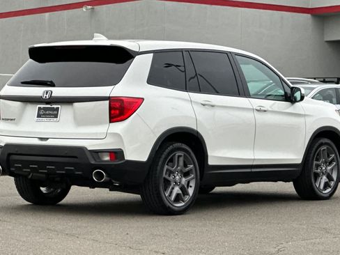 Used 2022 Honda Passport EX-L image 2
