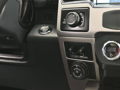 Used 2022 Ford F250 Lariat w/ Tremor Off-Road Package image 35