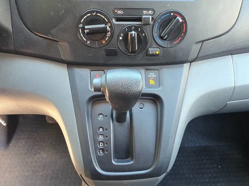 Used 2018 Nissan NV200 S w/ Cruise Control Package FWD image 20