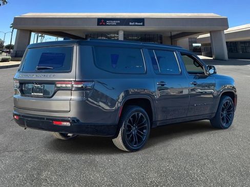 Used 2024 Jeep Grand Wagoneer L Series II w/ Quick Order Packagew 28T AWD/4WD image 6