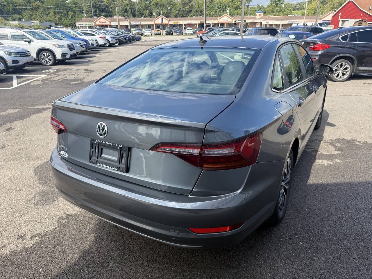 Used 2019 Volkswagen Jetta SE FWD image 7