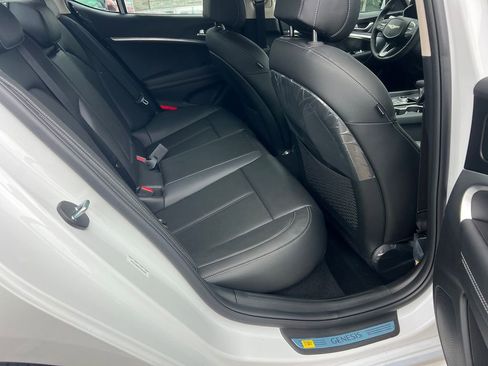 New 2026 Genesis G70 2.5T image 15