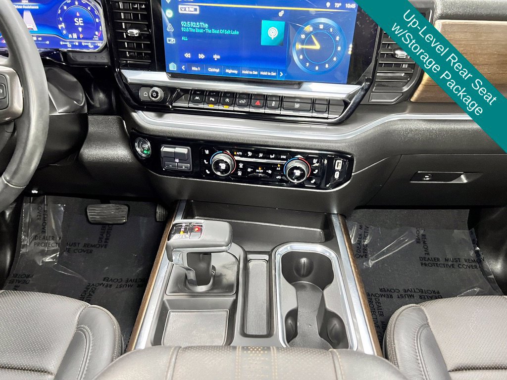 Used 2025 Chevrolet Silverado 1500 High Country AWD/4WD image 4