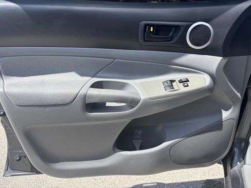 Used 2011 Toyota Tacoma 2WD Access Cab w/ SR5 Pkg #2 image 25