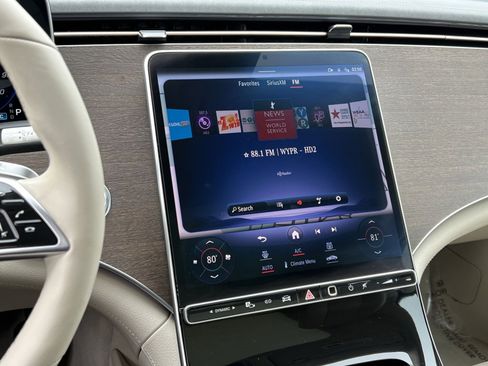 Certified 2022 Mercedes-Benz EQS 450+ Sedan image 16