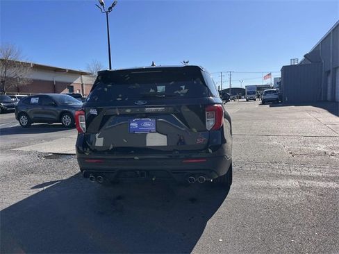 Used 2022 Ford Explorer ST w/ Equipment Group 401A image 4