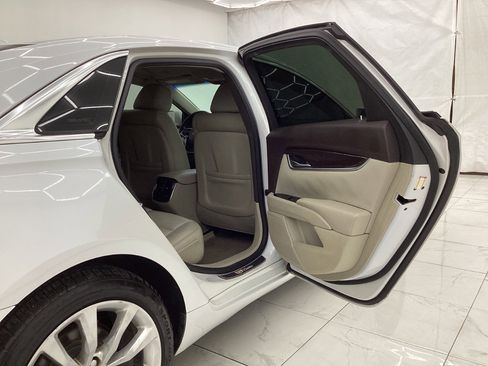 Used 2017 Cadillac XTS Luxury image 22