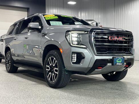 Certified 2024 GMC Yukon XL AT4 w/ Technology Package AWD/4WD image 5