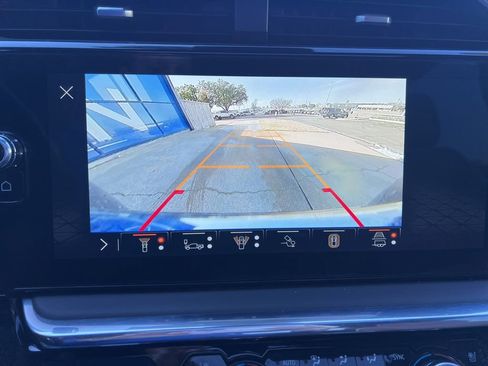 Used 2024 GMC Sierra 1500 Denali Ultimate image 32