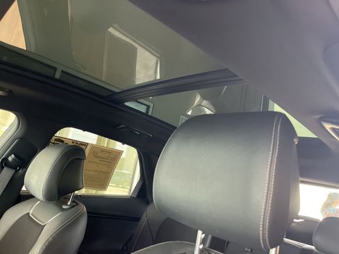 Used 2023 Genesis GV70 2.5T w/ Sport Prestige Package AWD/4WD image 42