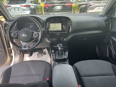 Used 2020 Kia Soul EX FWD image 31