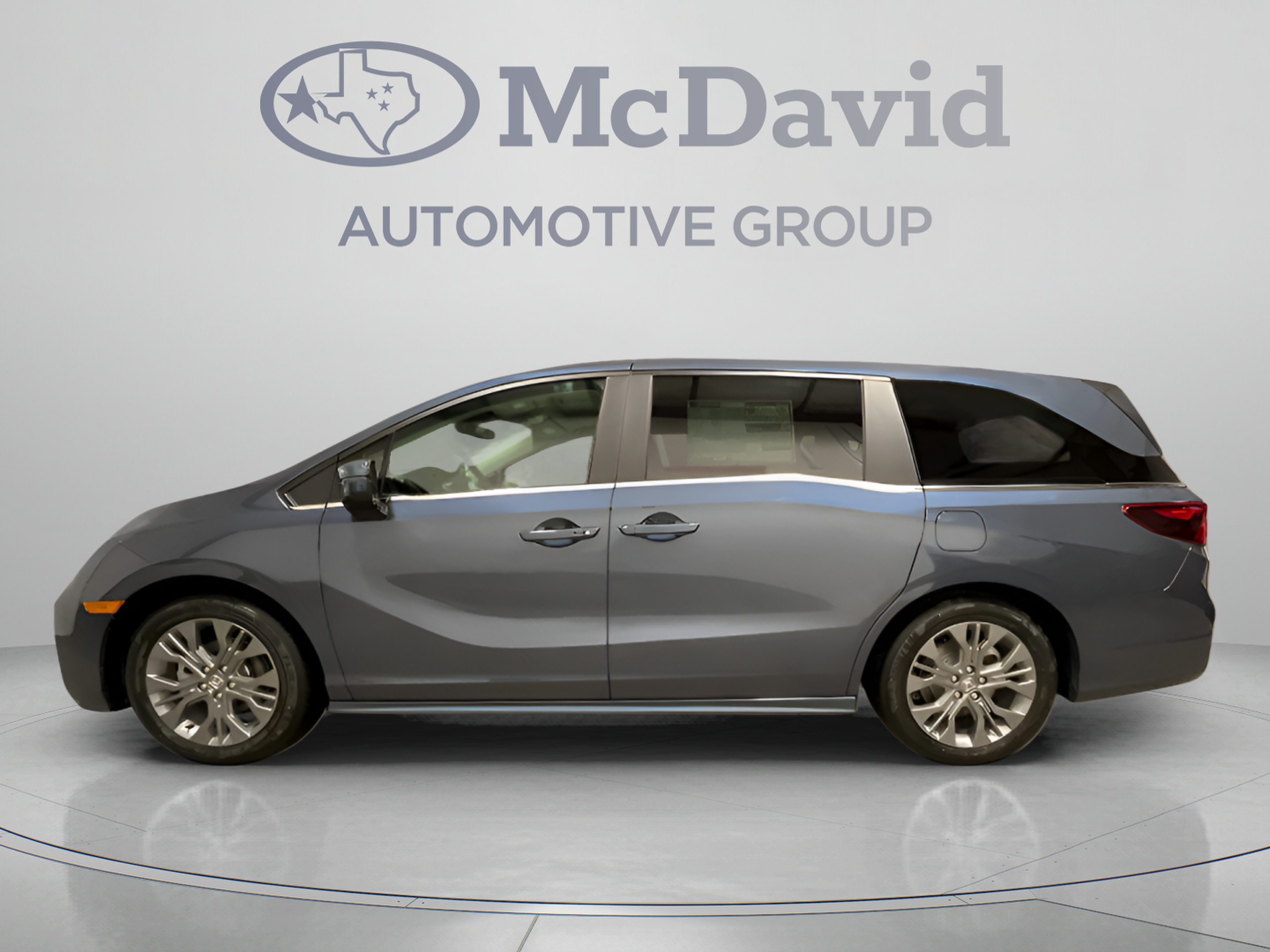 New 2027 Honda Odyssey Touring image 2