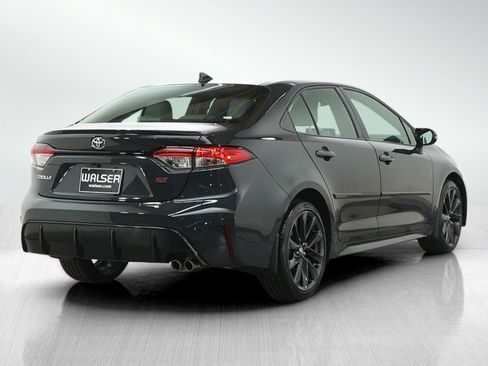 Used 2024 Toyota Corolla SE w/ SE Convenience Package FWD image 5