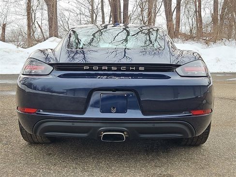 Used 2017 Porsche 718 Cayman image 6