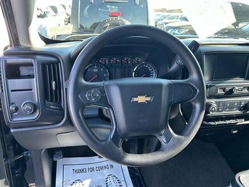 Used 2018 Chevrolet Silverado 1500 Custom w/ Custom Convenience Package RWD image 33