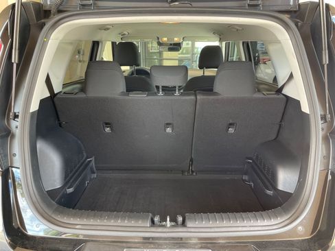 Used 2025 Kia Soul LX w/ LX Technology Package FWD image 29