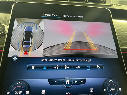 Certified 2022 Mercedes-Benz S 580 4MATIC Sedan image 22