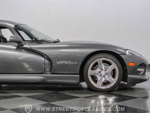 Used 2002 Dodge Viper GTS image 28