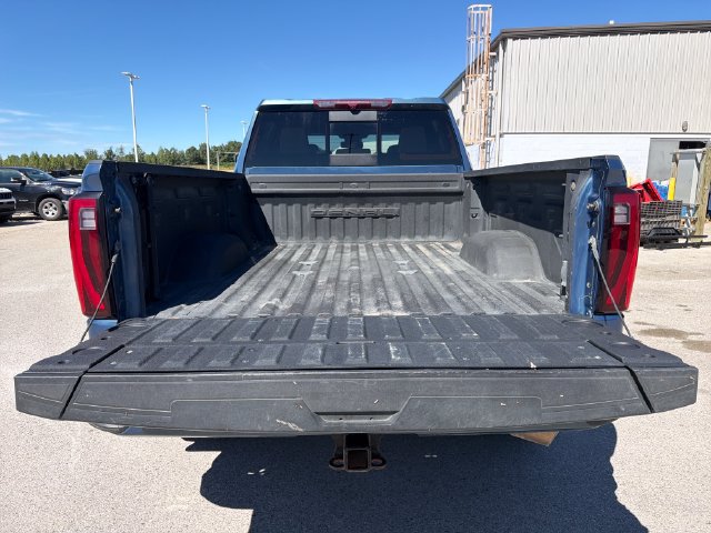 Used 2024 GMC Sierra 2500 Denali AWD/4WD image 8