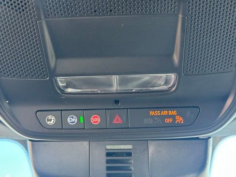 Used 2025 Buick Enclave Sport Touring image 29