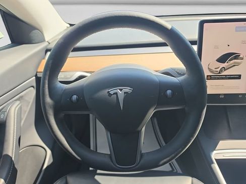Used 2021 Tesla Model 3 Long Range AWD/4WD image 13