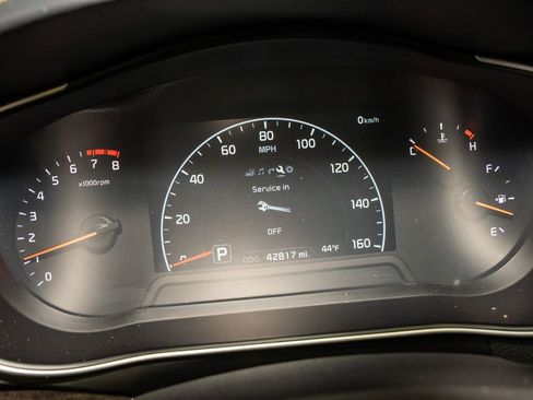 Used 2014 Kia Cadenza Premium w/ Luxury Package image 19