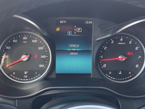 Used 2022 Mercedes-Benz GLC 300 image 17