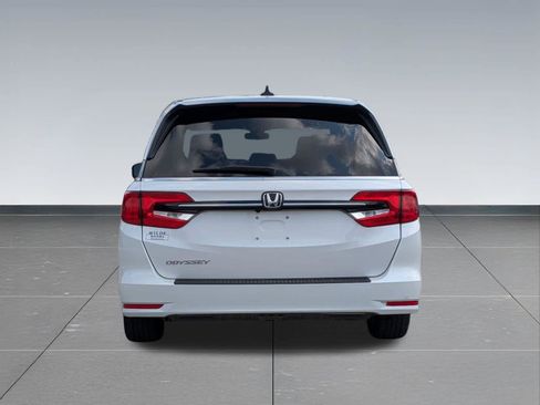 Used 2024 Honda Odyssey EX image 5