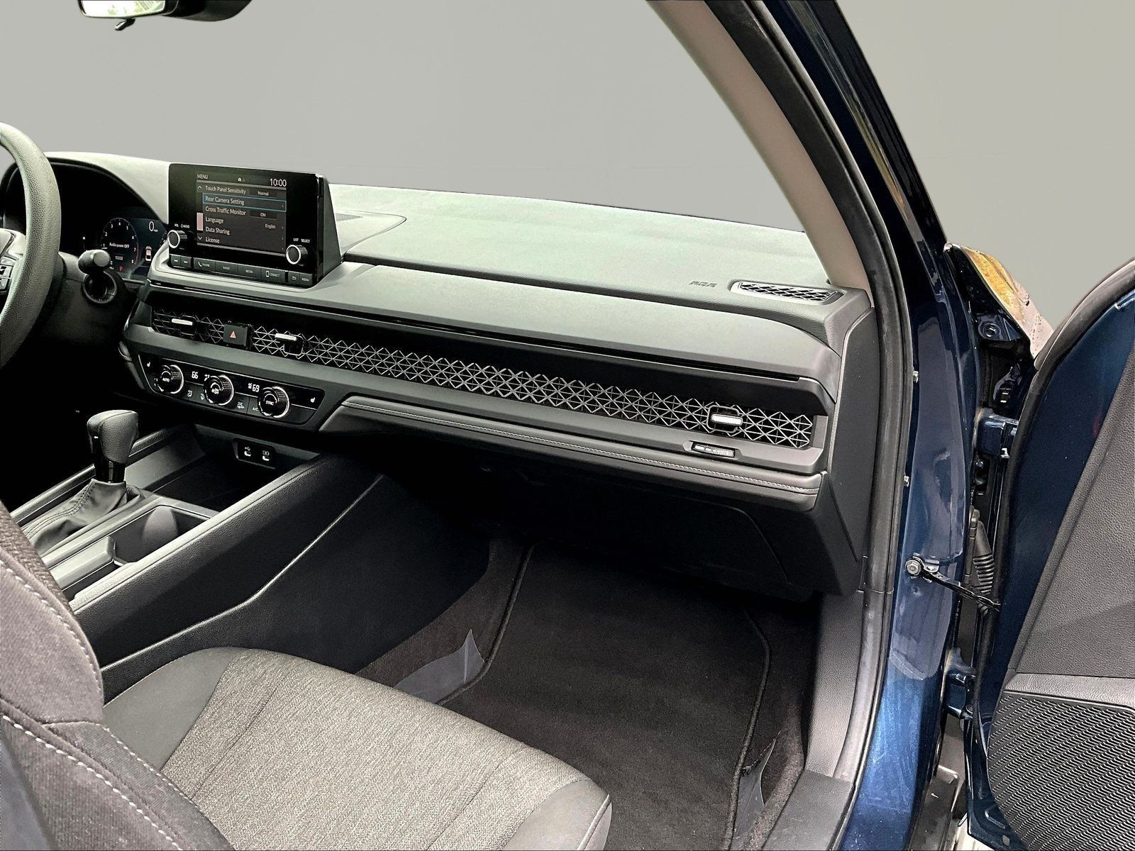 Used 2024 Honda Accord EX image 25